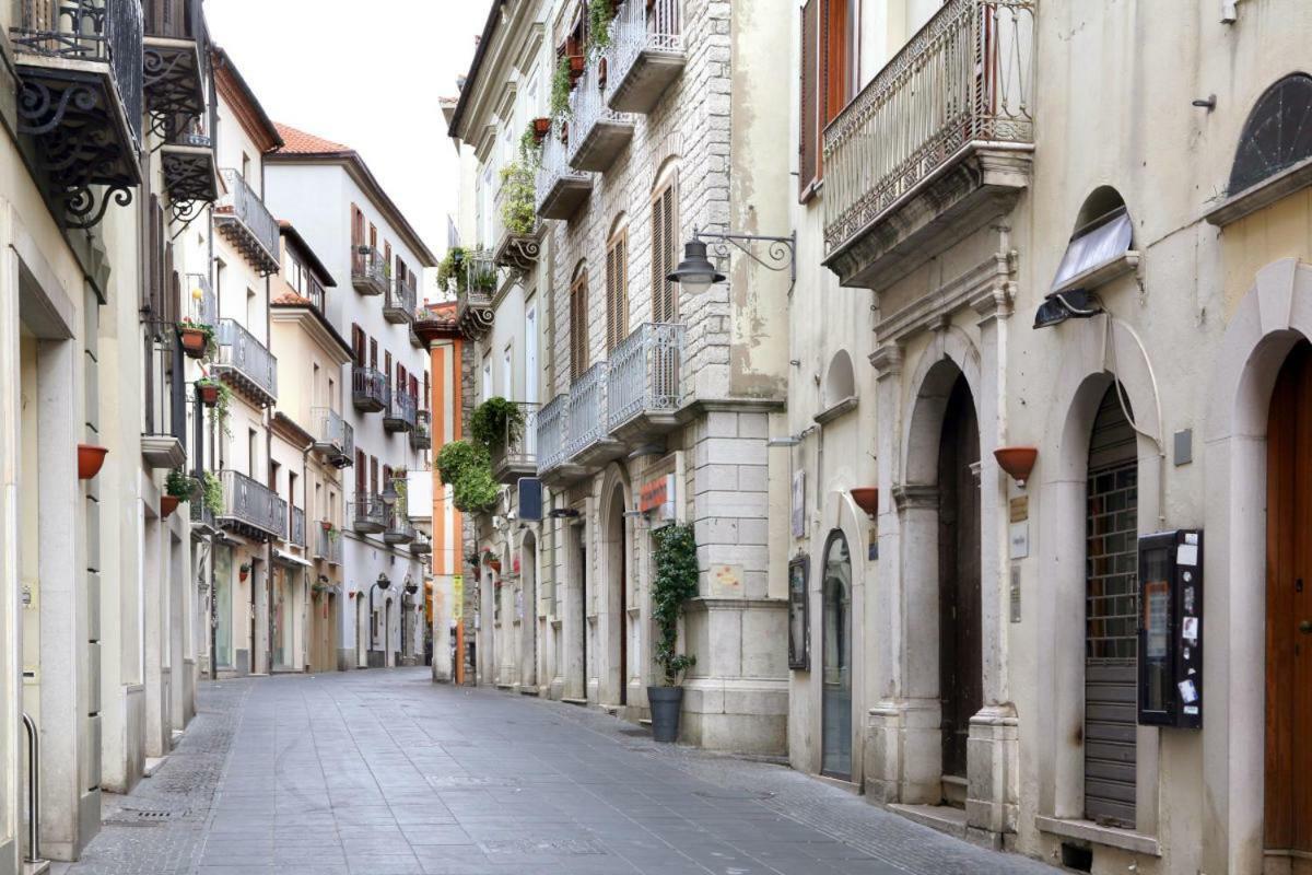 Borgo Antico Santa Lucia Panzió Potenza Kültér fotó